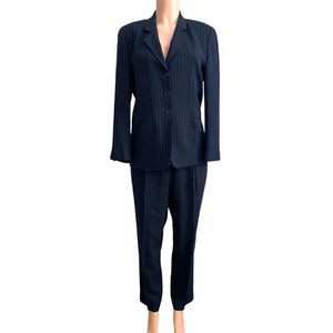 Zanella Pinstriped Women’s Pantsuit Size 10 Navy White